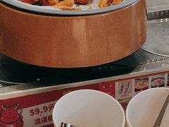 -龍歌自助小火锅(市南金茂湾店)