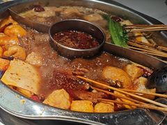 -佰人王串串香火锅(洋珠巷店)