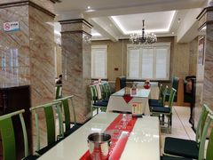 -吴记酱骨炖菜馆(西大直街店)