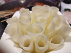 -热火朝天鲜切牛肉火锅(南强街巷店)