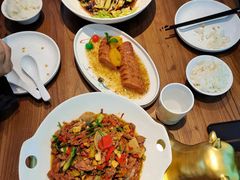 -俭寨大盘鸡·手抓肉·烧烤新疆菜(乌苏路店)