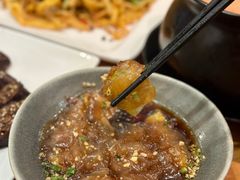 -莲餐厅·湖北菜·潜江小龙虾店(愚园路店)