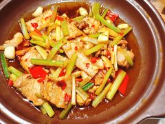 -嫩芽·重庆菜馆(十八梯露台观景店)