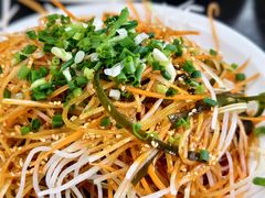 红油三丝-曾氏肥肠馆(凯瑞雅居店)