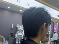 -藤野造型烫染·漂发