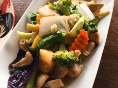 -Dang restaurant (patong phuket)