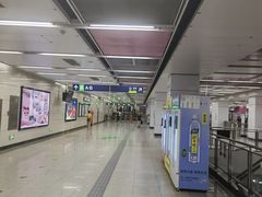 -白石桥南(地铁站)