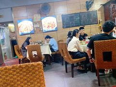 大堂-昱龙大盆牛蛙馆(三兴街总店)