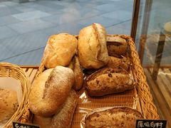 -Dough&Joe团憩(瑞虹天地月亮湾店)