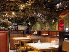 露天位-八斗鸡·湘土菜(国贸店)