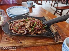 铁锹炙子烤肉-汤河清真餐馆