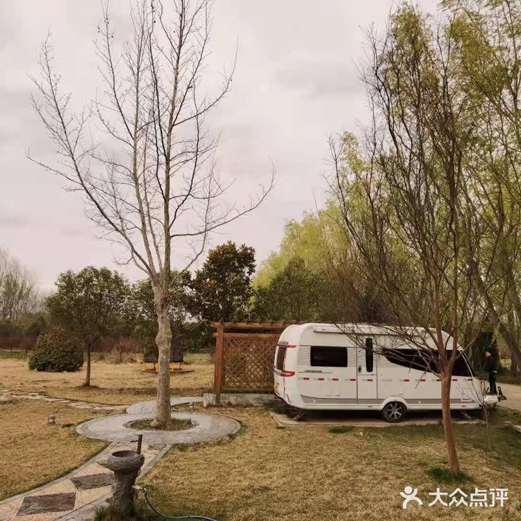 万亩良田里的地主老财饭