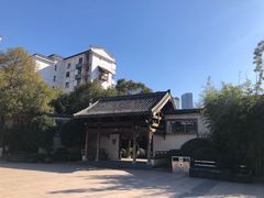 -绳金塔