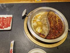 -沸炉重庆老火锅(军事博物馆店)