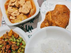 -老乡鸡(上海白玉兰广场店)