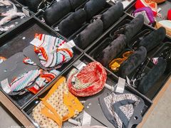 -URBAN REVIVO(西安Momopark店)