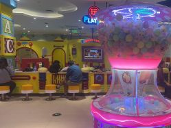 -meland亲子乐园·派对·研学(淄博万象汇店)