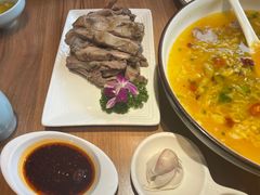 手抓羊肉-品回味清真西北楼(宁波首店)