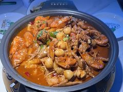 -徐记小怪兽肉蟹煲(中央大街店)