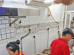 -阿阳牛腩腌面店