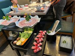 -马家斑.鲜鱼火锅(松湖万科店)