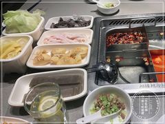-海底捞火锅(公益西桥店)