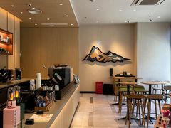 -星巴克(古美路店)