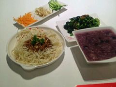 -嘉和一品粥(首经贸店)