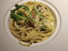 -卡普里披萨·牛扒·下午茶