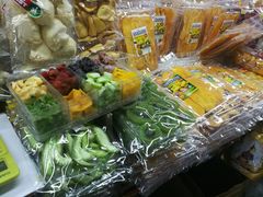 -瓦洛洛传统市场