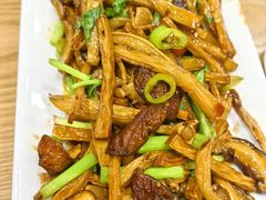 -李连贵熏肉大饼(沈阳站店)