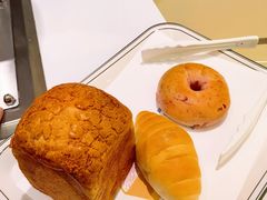 -红星前进面包牛奶公司(畅春园店)
