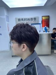 -蒋伟时尚造型