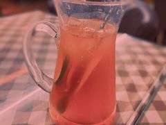-新大咀港式茶餐厅(宝山万达店)
