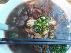 老卤肥肠面-囿面传统制面馆(中央路店)