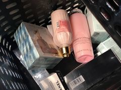 -日上免税店(三径路t3店)