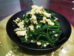 -壹阁胡羊焖饼(特色小吃街店)