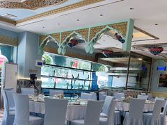 -马尔龙新疆饭店·清真(瑞景店)