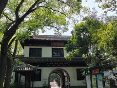 -汇龙潭