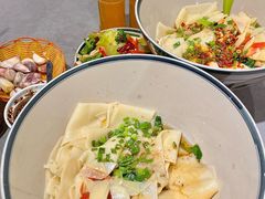 -弓家大队老碗面(高新咖啡街区店)