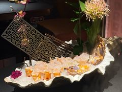 -蟹犇前•帝王蟹雪蟹(陆家嘴店)