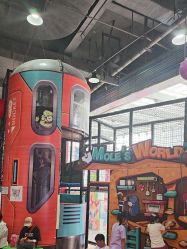 -欧酷世界动力星球(王府井奥莱UP TOWN店)