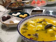 -鸭王烤鸭店(三里河店)