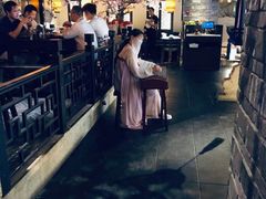 -绿茶餐厅(西湖银泰百货店)