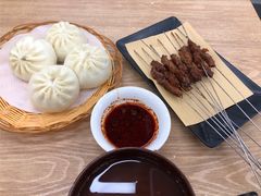 -郑家包子牛肉拉面(尚勤路店)