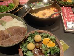 -三出山火锅(南京万象天地店)