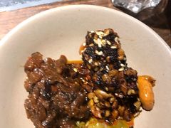 -老牌坊云南鱼豆花火锅(哈西万达店)