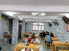 大堂-刘兰英牛羊肉泡馍(立新街店)