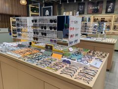 -棱石眼镜(CP静安店)