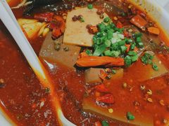 -渝是乎酸菜鱼(龙旗购物中心店)
